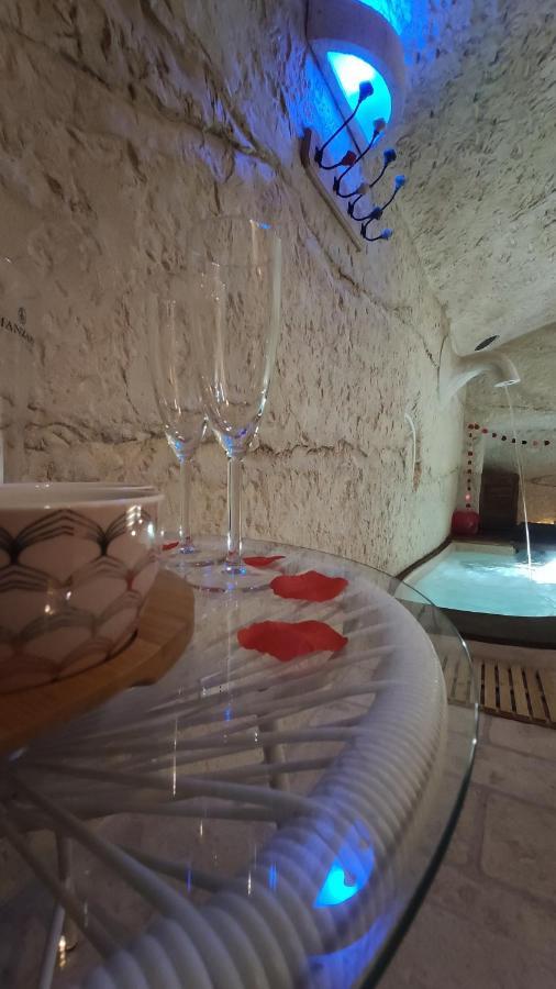 Dimora Della Nonna-Luxury Home Mola di Bari Eksteriør bilde