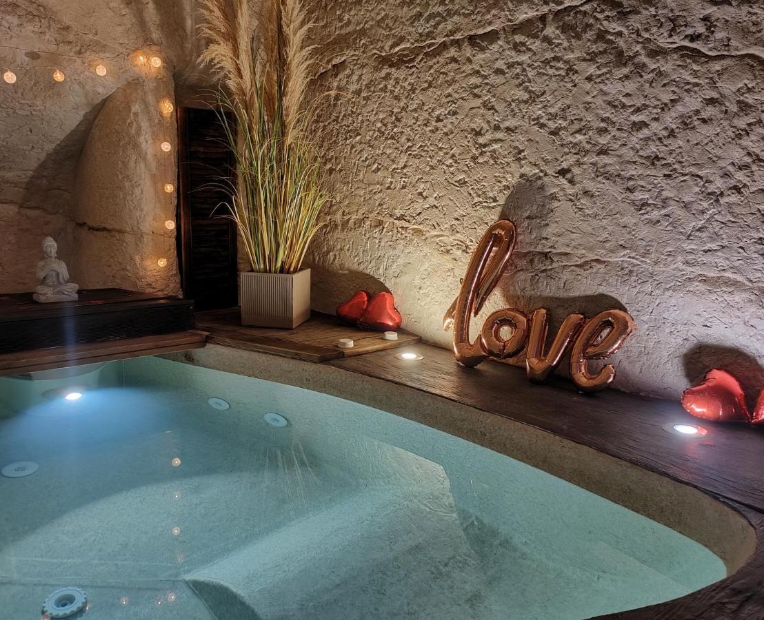 Dimora Della Nonna-Luxury Home Mola di Bari Eksteriør bilde