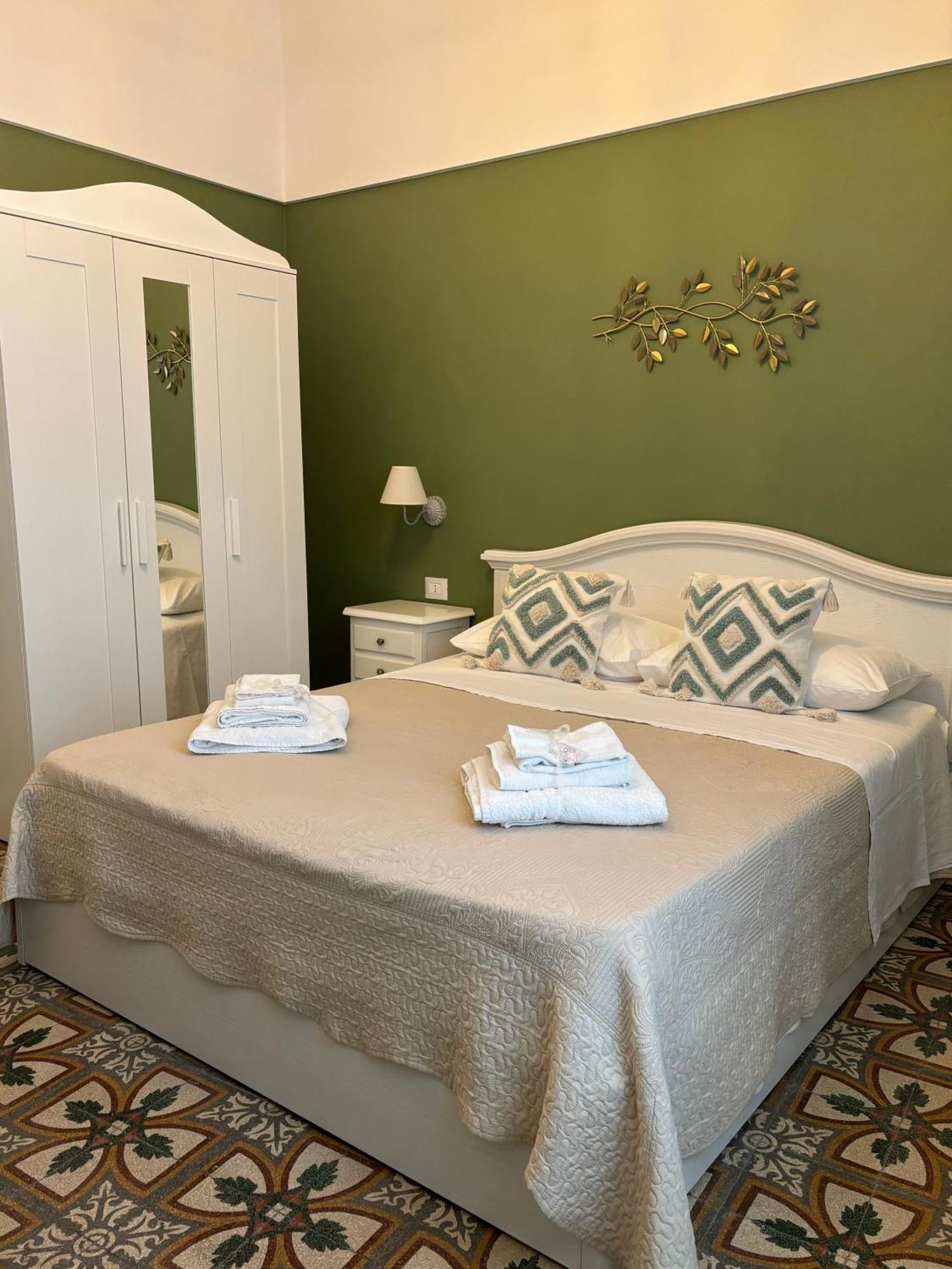 Dimora Della Nonna-Luxury Home Mola di Bari Eksteriør bilde
